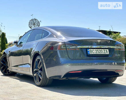 Серый Тесла Модель С, объемом двигателя 0 л и пробегом 76 тыс. км за 35300 $, фото 30 на Automoto.ua