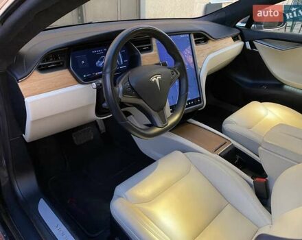 Серый Тесла Модель С, объемом двигателя 0 л и пробегом 62 тыс. км за 30500 $, фото 31 на Automoto.ua