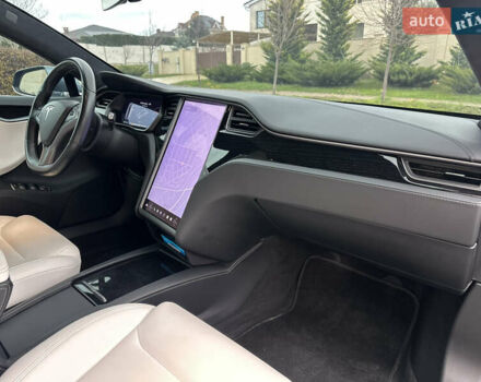 Сірий Тесла Модель С, об'ємом двигуна 0 л та пробігом 186 тис. км за 26400 $, фото 14 на Automoto.ua