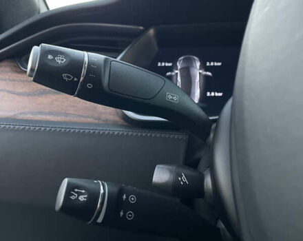 Серый Тесла Модель С, объемом двигателя 0 л и пробегом 28 тыс. км за 28500 $, фото 25 на Automoto.ua