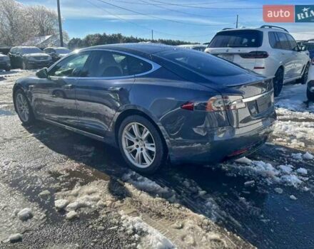 Серый Тесла Модель С, объемом двигателя 0 л и пробегом 105 тыс. км за 8300 $, фото 2 на Automoto.ua