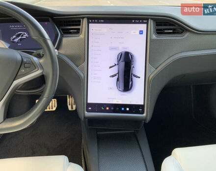 Тесла Модель С 2020 у Києві на Automoto.ua Сірий Тесла Модель С, об'ємом двигуна 0 л та пробігом 33 тис. км за 39000 $, фото 19 на Automoto.ua