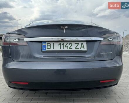 Серый Тесла Модель С, объемом двигателя 0 л и пробегом 62 тыс. км за 30500 $, фото 7 на Automoto.ua