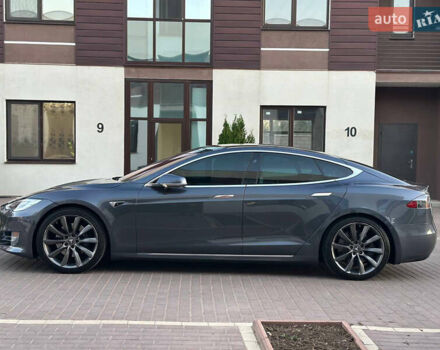 Тесла Модель С 2020 в Одессе на Automoto.ua Серый Тесла Модель С, объемом двигателя 0 л и пробегом 184 тыс. км за 26399 $, фото 6 на Automoto.ua