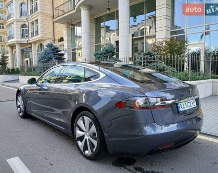 Тесла Модель С 2020 в Киеве на Automoto.ua Серый Тесла Модель С, объемом двигателя 0 л и пробегом 36 тыс. км за 34000 $, фото 3 на Automoto.ua