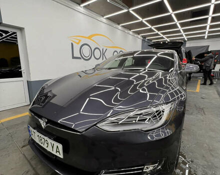 Тесла Модель С 2020 в Ивано-Франковске на Automoto.ua Серый Тесла Модель С, объемом двигателя 0 л и пробегом 25 тыс. км за 35000 $, фото 1 на Automoto.ua