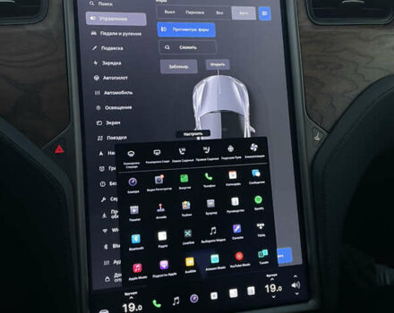 Серый Тесла Модель С, объемом двигателя 0 л и пробегом 28 тыс. км за 28500 $, фото 34 на Automoto.ua