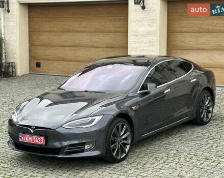 Сірий Тесла Модель С, об'ємом двигуна 0 л та пробігом 186 тис. км за 26400 $, фото 5 на Automoto.ua