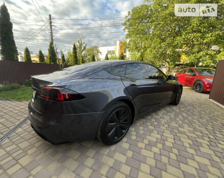 Серый Тесла Модель С, объемом двигателя 0 л и пробегом 28 тыс. км за 51000 $, фото 64 на Automoto.ua