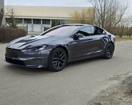 Серый Тесла Модель С, объемом двигателя 0 л и пробегом 18 тыс. км за 47000 $, фото 6 на Automoto.ua