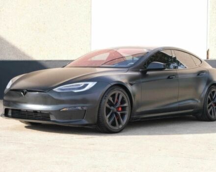 Серый Тесла Модель С, объемом двигателя 0 л и пробегом 24 тыс. км за 14500 $, фото 2 на Automoto.ua