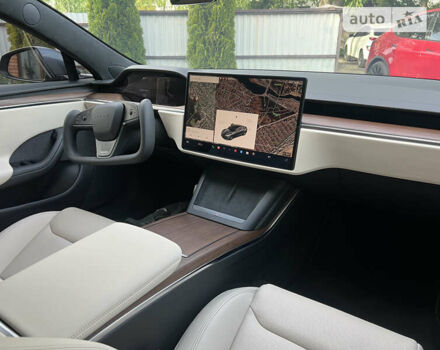 Серый Тесла Модель С, объемом двигателя 0 л и пробегом 28 тыс. км за 51000 $, фото 40 на Automoto.ua