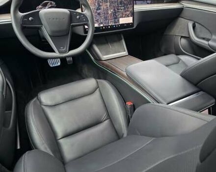 Серый Тесла Модель С, объемом двигателя 0 л и пробегом 18 тыс. км за 47000 $, фото 2 на Automoto.ua