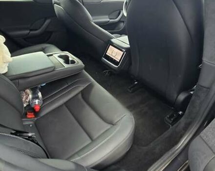 Серый Тесла Модель С, объемом двигателя 0 л и пробегом 18 тыс. км за 47000 $, фото 20 на Automoto.ua