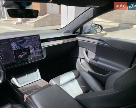 Серый Тесла Модель С, объемом двигателя 0 л и пробегом 77 тыс. км за 39900 $, фото 48 на Automoto.ua