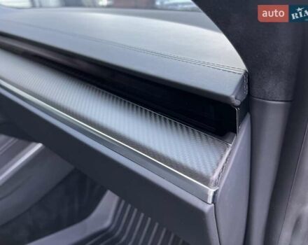 Серый Тесла Модель С, объемом двигателя 0 л и пробегом 24 тыс. км за 92000 $, фото 33 на Automoto.ua