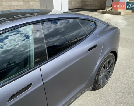 Серый Тесла Модель С, объемом двигателя 0 л и пробегом 77 тыс. км за 39900 $, фото 29 на Automoto.ua