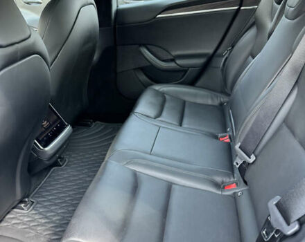 Сірий Тесла Модель С, об'ємом двигуна 0 л та пробігом 56 тис. км за 55000 $, фото 5 на Automoto.ua