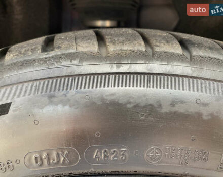 Серый Тесла Модель С, объемом двигателя 0 л и пробегом 77 тыс. км за 39900 $, фото 54 на Automoto.ua