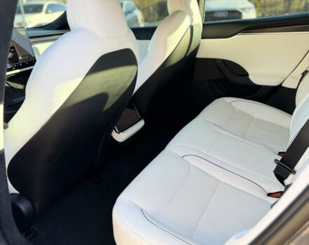 Серый Тесла Модель С, объемом двигателя 0 л и пробегом 11 тыс. км за 48500 $, фото 14 на Automoto.ua