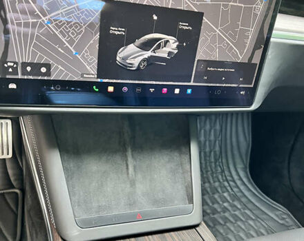 Сірий Тесла Модель С, об'ємом двигуна 0 л та пробігом 56 тис. км за 55000 $, фото 12 на Automoto.ua