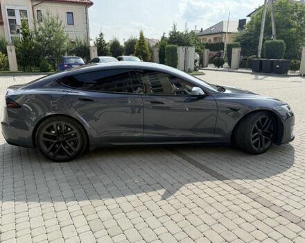 Серый Тесла Модель С, объемом двигателя 0 л и пробегом 74 тыс. км за 39900 $, фото 9 на Automoto.ua