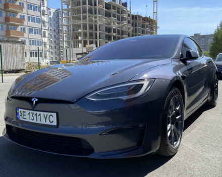 Тесла Модель С 2022 в Днепре (Днепропетровске) на Automoto.ua Серый Тесла Модель С, объемом двигателя 0 л и пробегом 86 тыс. км за 39000 $, фото 2 на Automoto.ua