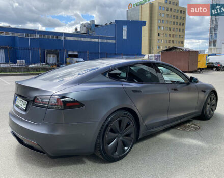 Серый Тесла Модель С, объемом двигателя 0 л и пробегом 77 тыс. км за 39900 $, фото 5 на Automoto.ua