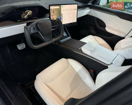 Серый Тесла Модель С, объемом двигателя 0 л и пробегом 78 тыс. км за 39000 $, фото 1 на Automoto.ua