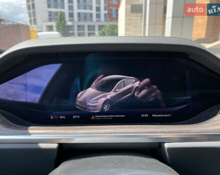 Серый Тесла Модель С, объемом двигателя 0 л и пробегом 77 тыс. км за 39900 $, фото 37 на Automoto.ua