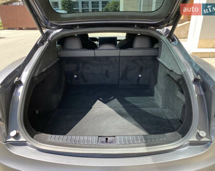 Серый Тесла Модель С, объемом двигателя 0 л и пробегом 77 тыс. км за 39900 $, фото 51 на Automoto.ua