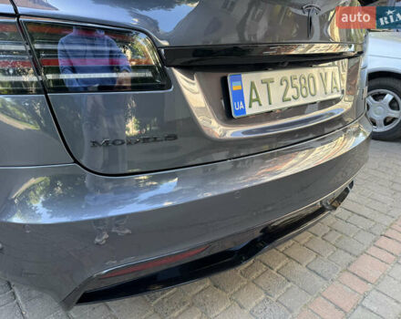 Сірий Тесла Модель С, об'ємом двигуна 0 л та пробігом 56 тис. км за 55000 $, фото 7 на Automoto.ua