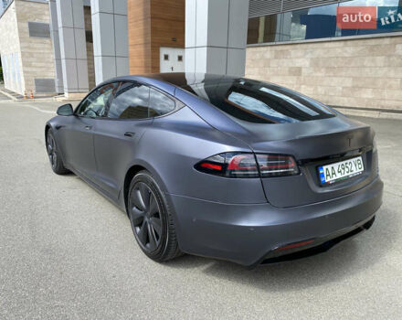 Серый Тесла Модель С, объемом двигателя 0 л и пробегом 77 тыс. км за 39900 $, фото 8 на Automoto.ua