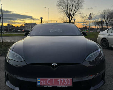 Серый Тесла Модель С, объемом двигателя 0 л и пробегом 5 тыс. км за 44000 $, фото 1 на Automoto.ua