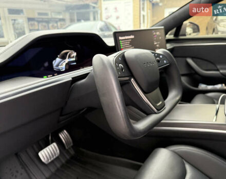 Серый Тесла Модель С, объемом двигателя 0 л и пробегом 9 тыс. км за 69500 $, фото 10 на Automoto.ua