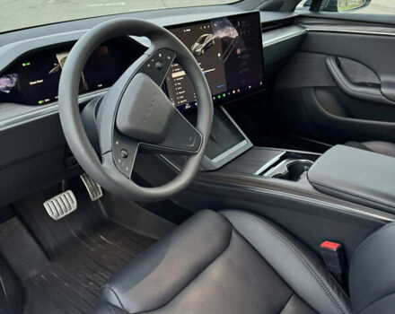 Серый Тесла Модель С, объемом двигателя 0 л и пробегом 5 тыс. км за 44000 $, фото 11 на Automoto.ua