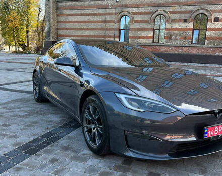 Сірий Тесла Модель С, об'ємом двигуна 0 л та пробігом 7 тис. км за 77777 $, фото 6 на Automoto.ua
