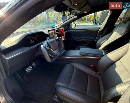 Серый Тесла Модель С, объемом двигателя 0 л и пробегом 48 тыс. км за 42900 $, фото 8 на Automoto.ua