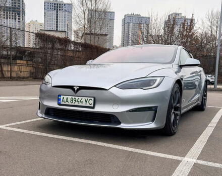 Сірий Тесла Модель С, об'ємом двигуна 0 л та пробігом 3 тис. км за 57000 $, фото 3 на Automoto.ua