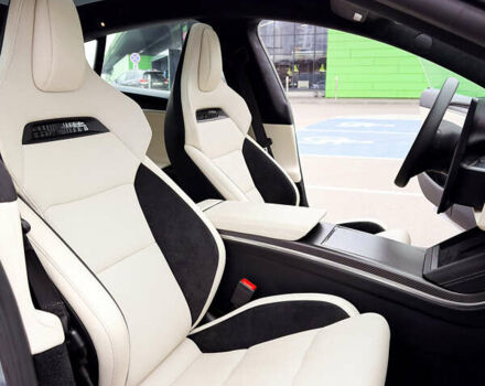 Сірий Тесла Модель С, об'ємом двигуна 0 л та пробігом 3 тис. км за 57000 $, фото 21 на Automoto.ua