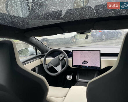 Сірий Тесла Модель С, об'ємом двигуна 0 л та пробігом 2 тис. км за 53000 $, фото 8 на Automoto.ua