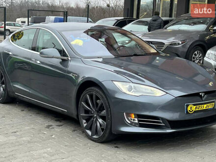 Тесла Модель С 2012 у Чернівцях на Automoto.ua Сірий Тесла Модель С, об'ємом двигуна 0 л та пробігом 167 тис. км за 17800 $, фото 1 на Automoto.ua