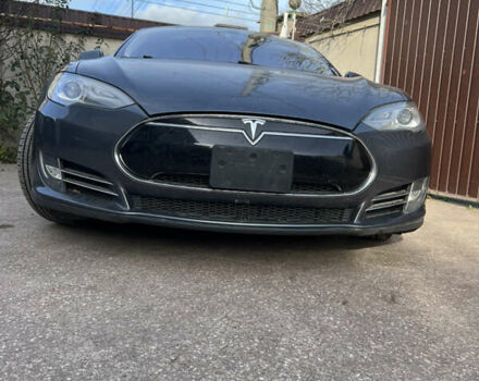 Сірий Тесла Модель С, об'ємом двигуна 0 л та пробігом 207 тис. км за 11500 $, фото 1 на Automoto.ua