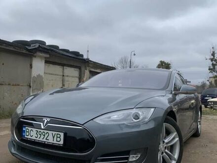 Серый Тесла Модель С, объемом двигателя 0 л и пробегом 161 тыс. км за 12400 $, фото 1 на Automoto.ua