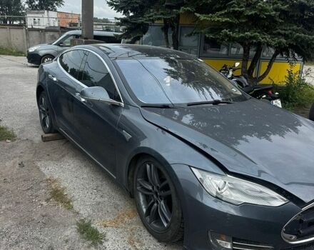 Сірий Тесла Модель С, об'ємом двигуна 0 л та пробігом 220 тис. км за 6500 $, фото 1 на Automoto.ua