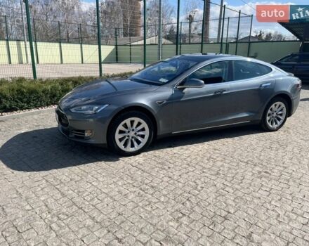 Серый Тесла Модель С, объемом двигателя 0 л и пробегом 365 тыс. км за 11450 $, фото 1 на Automoto.ua