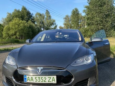 Сірий Тесла Модель С, об'ємом двигуна 0 л та пробігом 154 тис. км за 19600 $, фото 1 на Automoto.ua