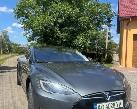 Серый Тесла Модель С, объемом двигателя 0 л и пробегом 260 тыс. км за 12700 $, фото 1 на Automoto.ua