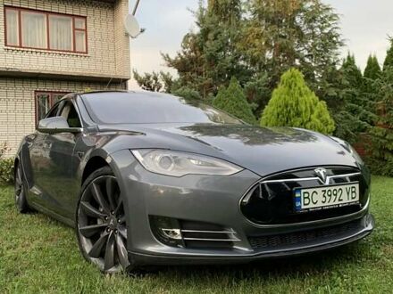 Тесла Модель С 2013 у Львові на Automoto.ua Сірий Тесла Модель С, об'ємом двигуна 0 л та пробігом 153 тис. км за 12900 $, фото 1 на Automoto.ua
