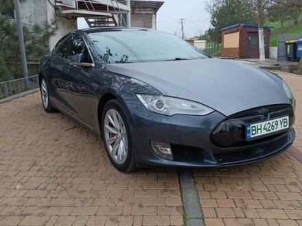 Серый Тесла Модель С, объемом двигателя 0 л и пробегом 253 тыс. км за 14800 $, фото 1 на Automoto.ua